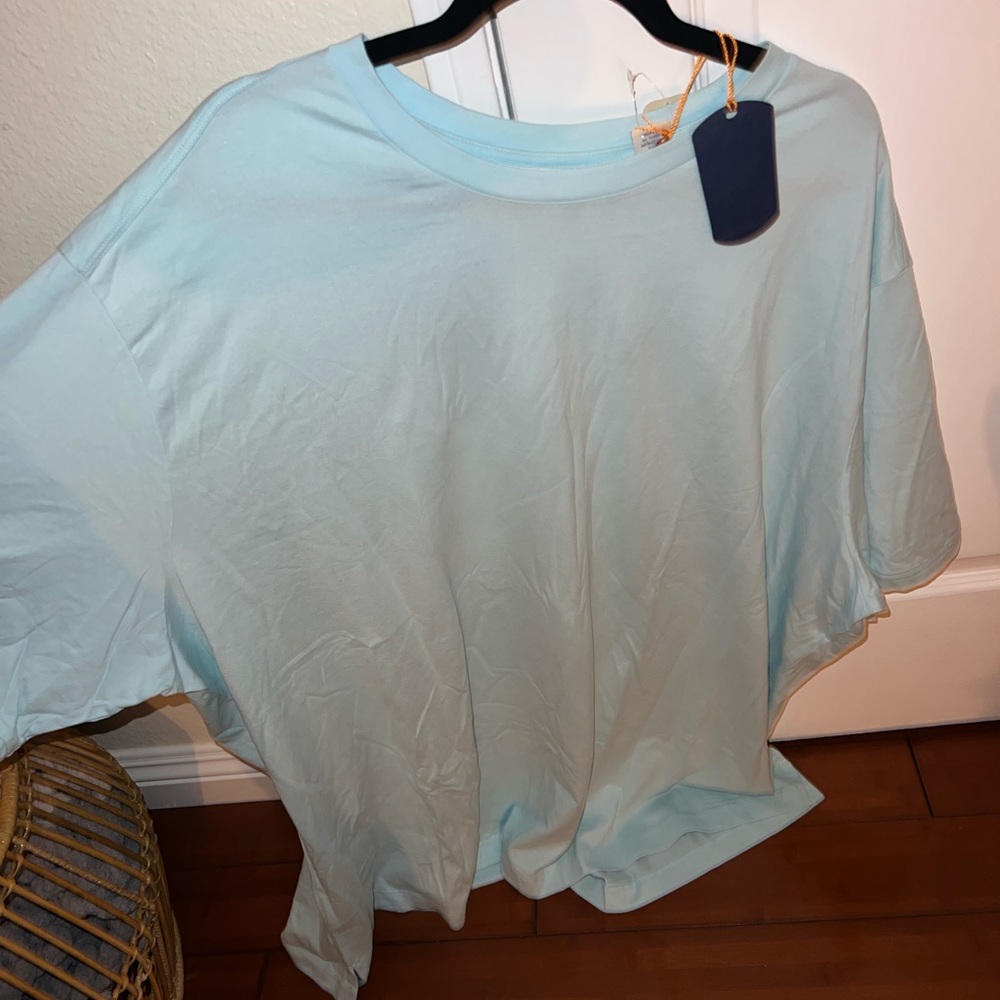 New with tags tommy bahama shirt